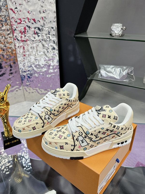 ルイヴィトン靴内部構造